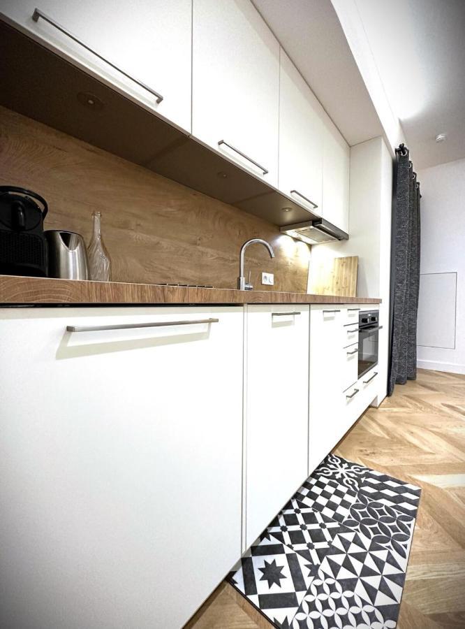 Le Jj-Hypercentre Au Calme 2 Chambres-Joli Patio Нант Екстериор снимка